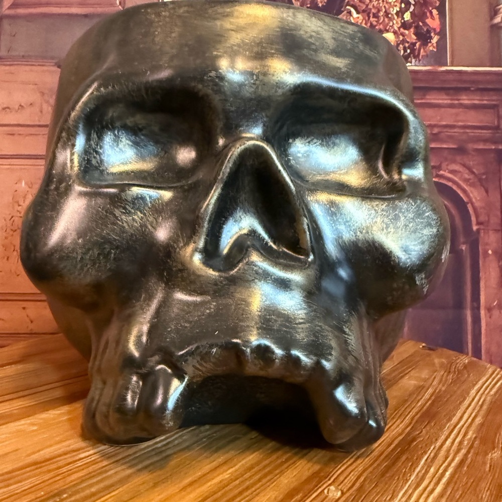 Williams Sonoma Halloween Skull Punch Bowl Retired Rare Party Spooky NWT - Picture 3 of 13